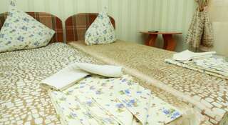 Гостевой дом Ravelin Севастополь Бюджетный двухместный номер с 1 кроватью или 2 отдельными кроватями-2