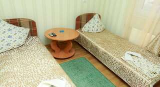 Гостевой дом Ravelin Севастополь Бюджетный двухместный номер с 1 кроватью или 2 отдельными кроватями-5
